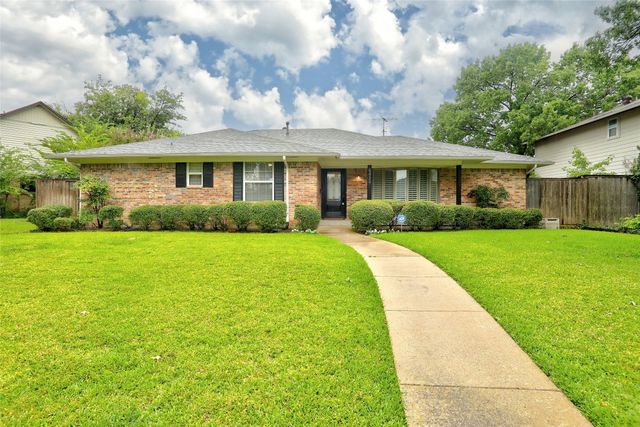 9424 Hunters Creek Drive, Dallas, TX 75243