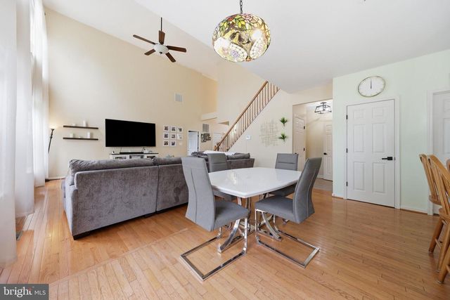 9604 MORNING WALK DR, Hagerstown, MD 21740
