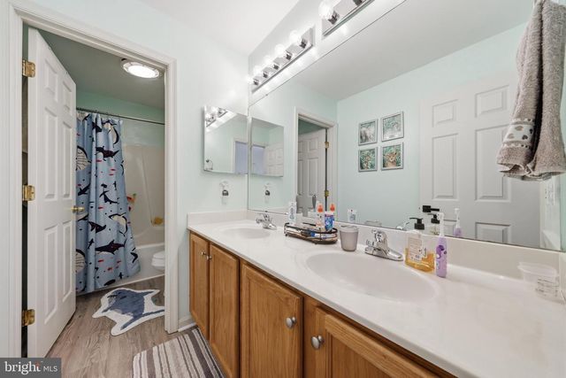 9604 MORNING WALK DR, Hagerstown, MD 21740