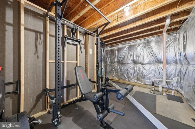 9604 MORNING WALK DR, Hagerstown, MD 21740
