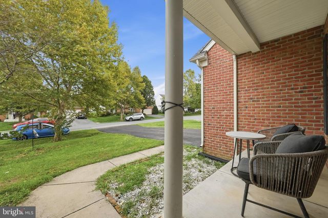 9604 MORNING WALK DR, Hagerstown, MD 21740