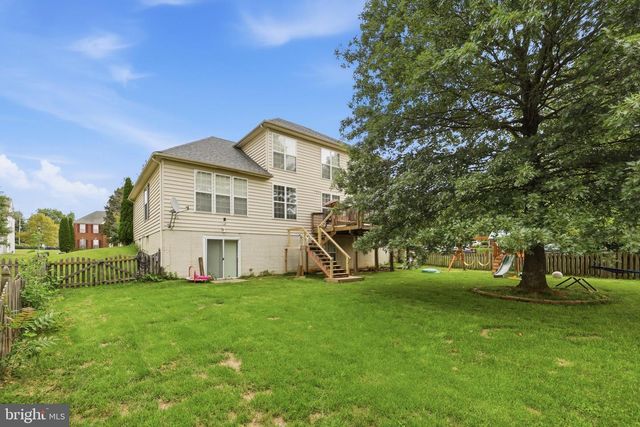 9604 MORNING WALK DR, Hagerstown, MD 21740