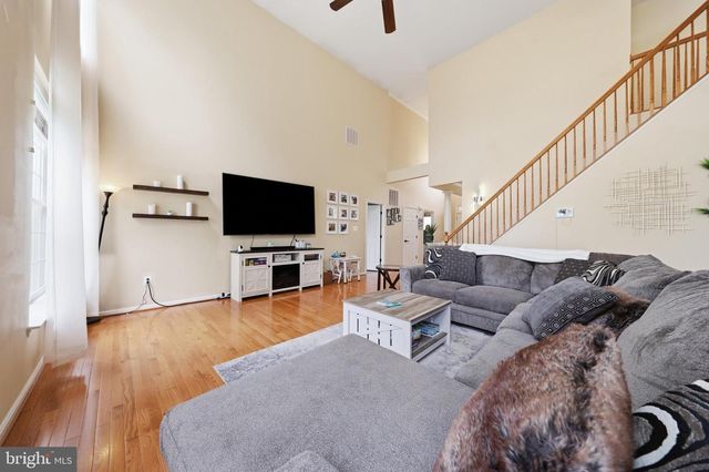 9604 MORNING WALK DR, Hagerstown, MD 21740