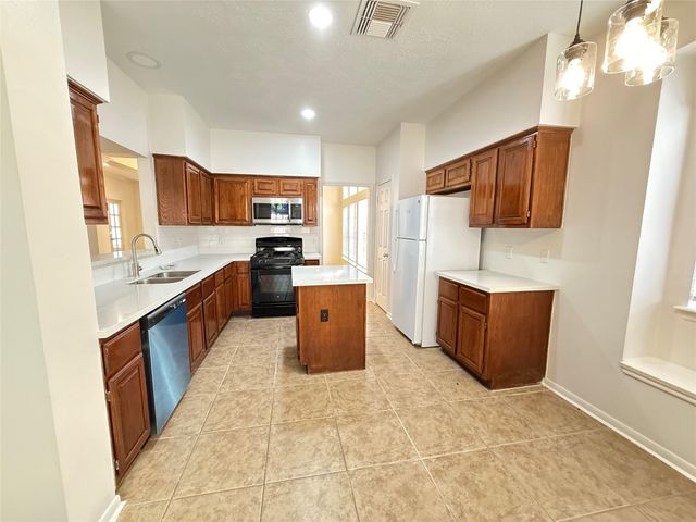 14527 Circlewood Way, Houston, TX 77062