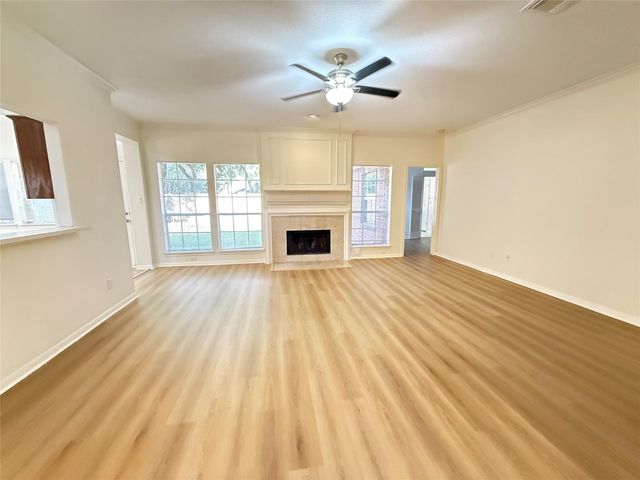 14527 Circlewood Way, Houston, TX 77062