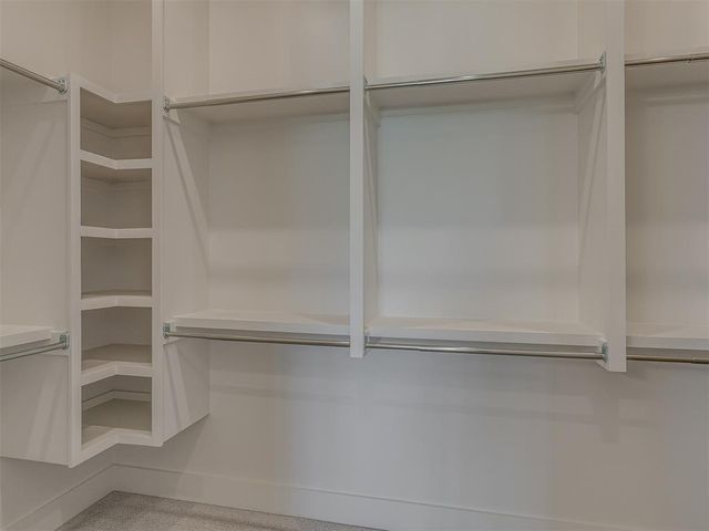 15501 Bergman Circle, Edmond, OK 73013