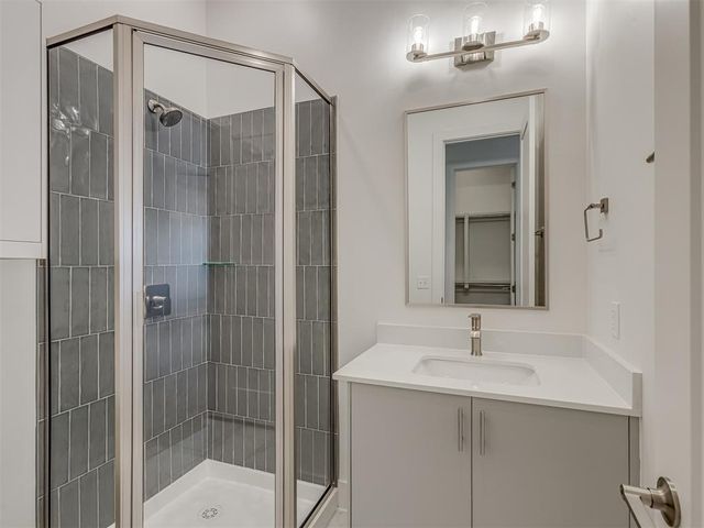 15501 Bergman Circle, Edmond, OK 73013