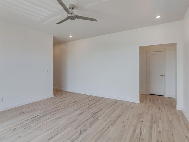 15501 Bergman Circle, Edmond, OK 73013