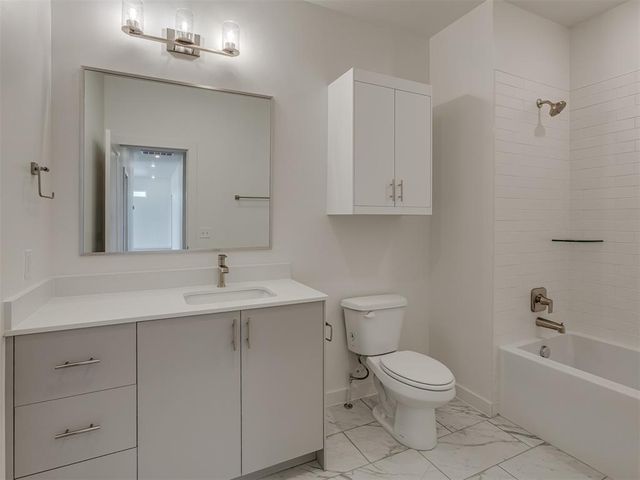 15501 Bergman Circle, Edmond, OK 73013