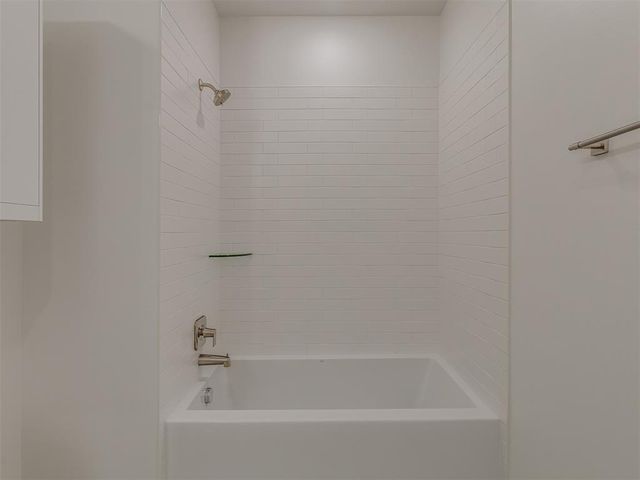 15501 Bergman Circle, Edmond, OK 73013