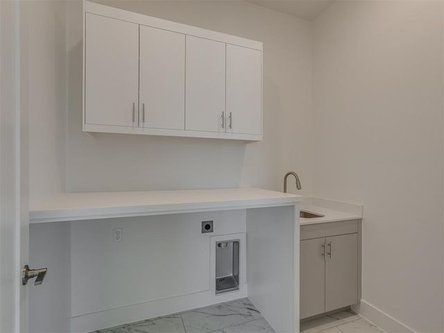 15501 Bergman Circle, Edmond, OK 73013