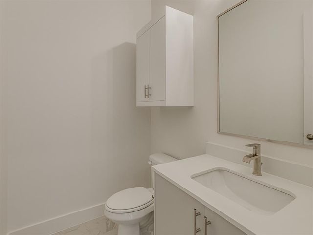 15501 Bergman Circle, Edmond, OK 73013