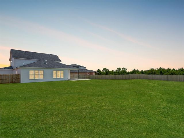 15501 Bergman Circle, Edmond, OK 73013