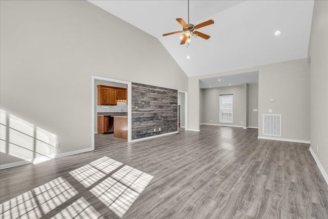 209 Gladys Dr, Shelbyville, TN 37160