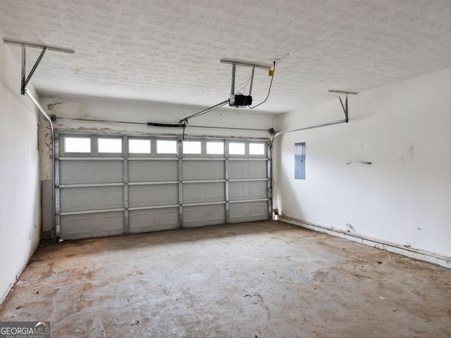 5814 Shadow Creek Drive, Lithonia, GA 30058