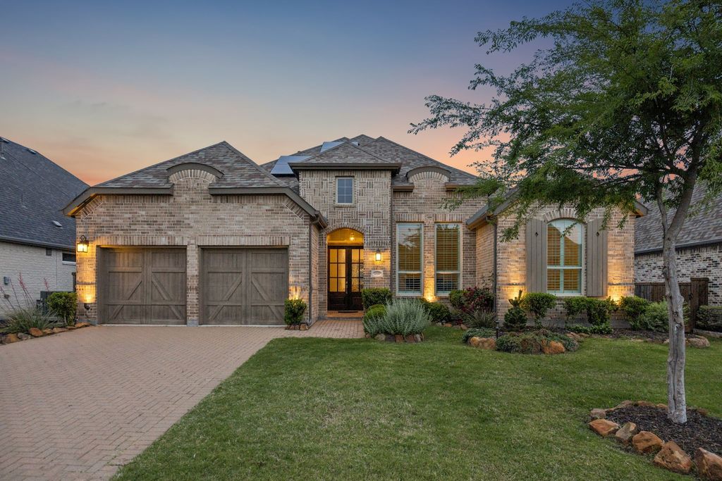 1950 Foxglen Drive, Prosper, TX 75078