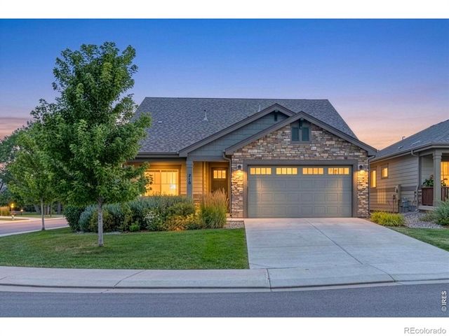 718 Widgeon Circle, Longmont, CO 80503