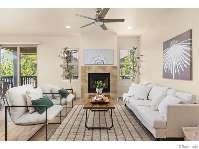 718 Widgeon Circle, Longmont, CO 80503