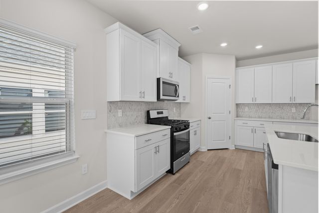 8229 Sparkle Dr., Longs, SC 29568