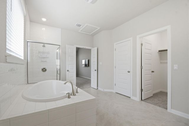 1009 Calendula TRL, Georgetown, TX 78628