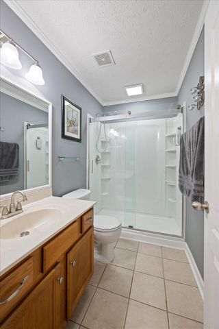 1616 Beaconcrest Cir, Murfreesboro, TN 37128