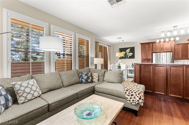 251 South Green Valley Parkway 2011, Henderson, NV 89012