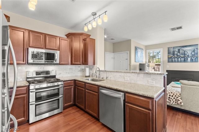 251 South Green Valley Parkway 2011, Henderson, NV 89012