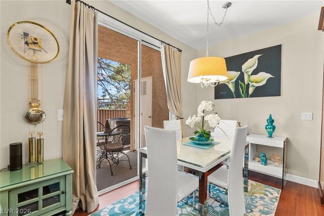 251 South Green Valley Parkway 2011, Henderson, NV 89012