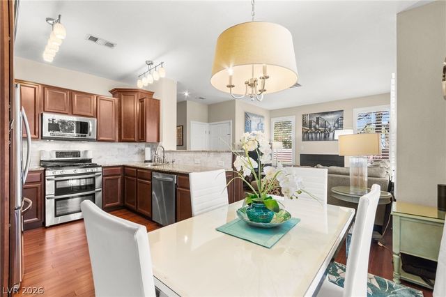 251 South Green Valley Parkway 2011, Henderson, NV 89012