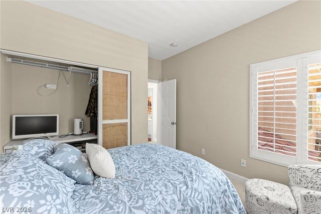 251 South Green Valley Parkway 2011, Henderson, NV 89012