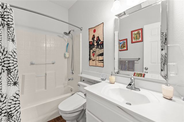 251 South Green Valley Parkway 2011, Henderson, NV 89012