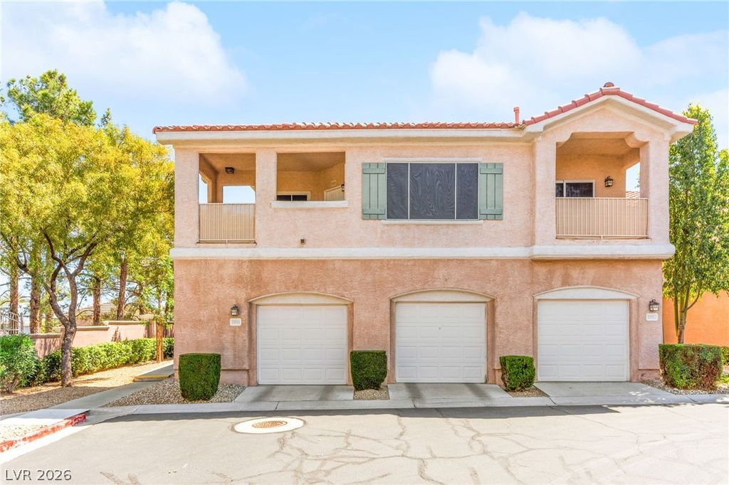 251 South Green Valley Parkway 2011, Henderson, NV 89012