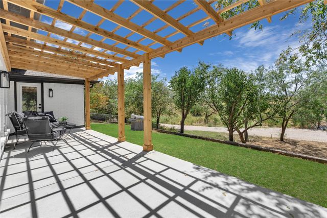 4044 Dorris Road, Irving, TX 75038