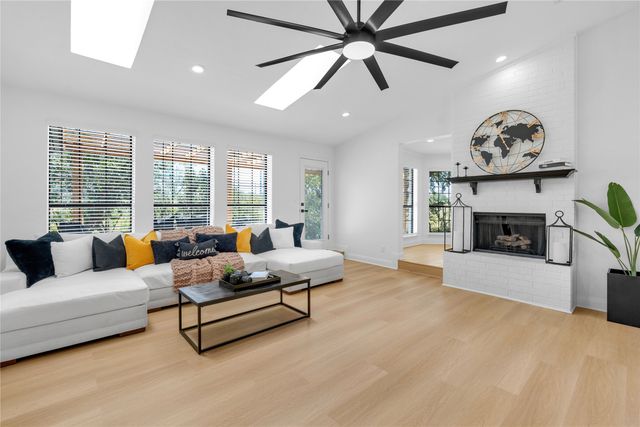 4044 Dorris Road, Irving, TX 75038