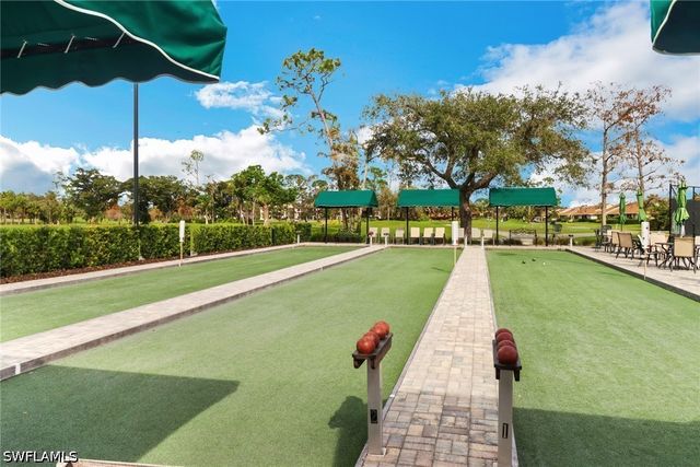 5549 Foxhunt WAY, Naples, FL 34104