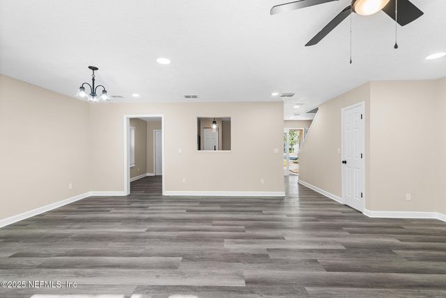 452 DUTTON ISLAND Road, Atlantic Beach, FL 32233