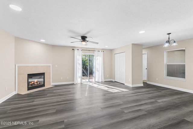 452 DUTTON ISLAND Road, Atlantic Beach, FL 32233