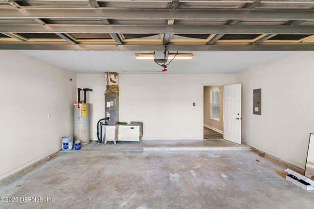 452 DUTTON ISLAND Road, Atlantic Beach, FL 32233