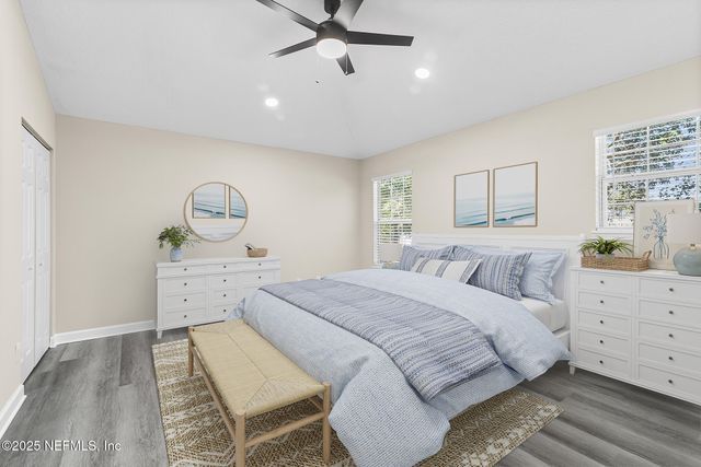 452 DUTTON ISLAND Road, Atlantic Beach, FL 32233