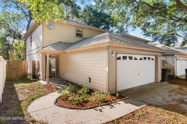 452 DUTTON ISLAND Road, Atlantic Beach, FL 32233