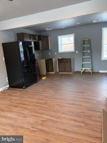 5517 SCHUMACHER DR, Bristol, PA 19007