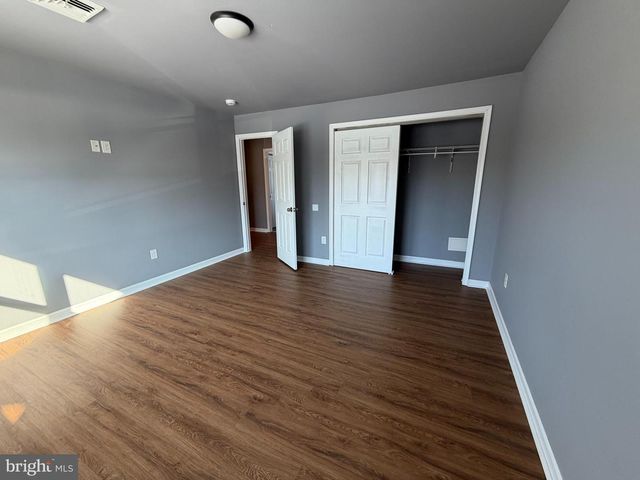 5517 SCHUMACHER DR, Bristol, PA 19007