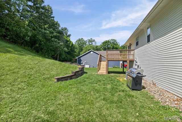 5 Summit Trails Court, Collinsville, IL 62234