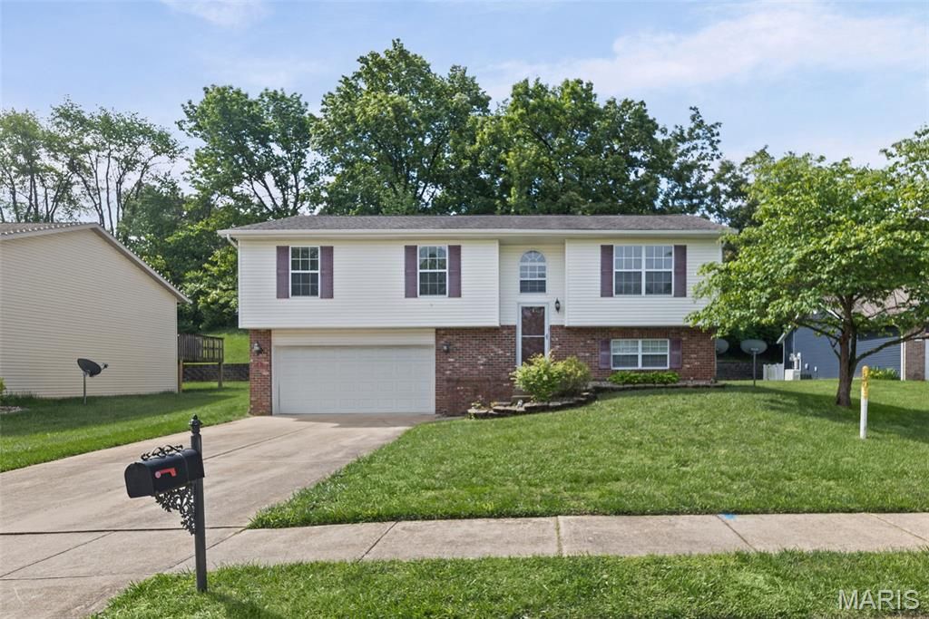 5 Summit Trails Court, Collinsville, IL 62234