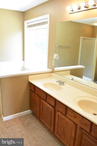 2011 SIERRA DR, Fredericksburg, VA 22405