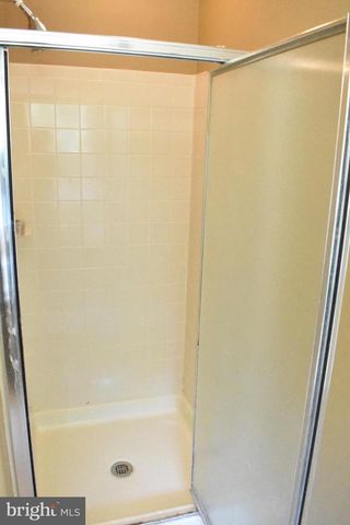 2011 SIERRA DR, Fredericksburg, VA 22405