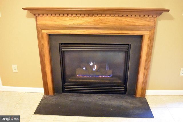 2011 SIERRA DR, Fredericksburg, VA 22405