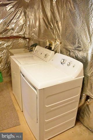 2011 SIERRA DR, Fredericksburg, VA 22405