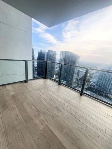 68 SE 6th St 3810, Miami, FL 33131
