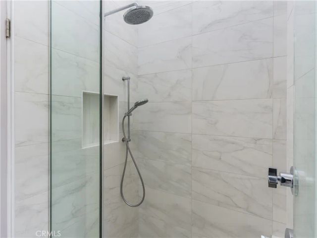 6039 W 76th Street, Los Angeles, CA 90045